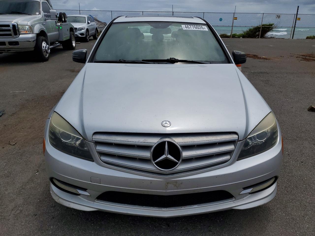 2011 MERCEDES-BENZ C 300 photo 9