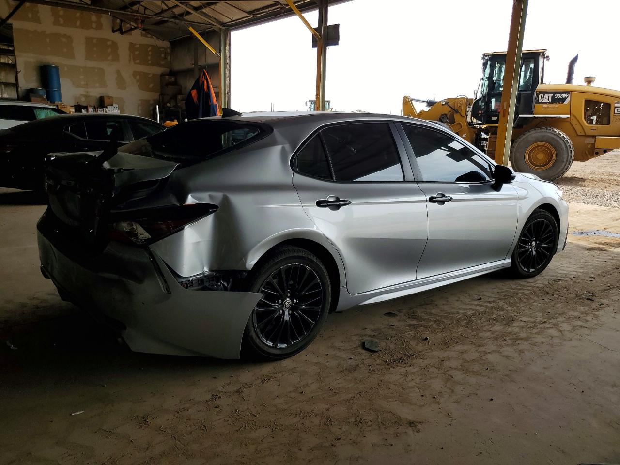 2022 TOYOTA CAMRY SE NIGHTSHADE photo 5