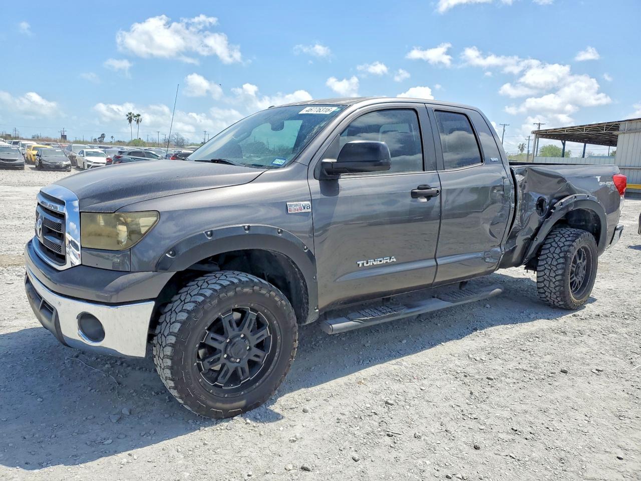 2013 TOYOTA TUNDRA