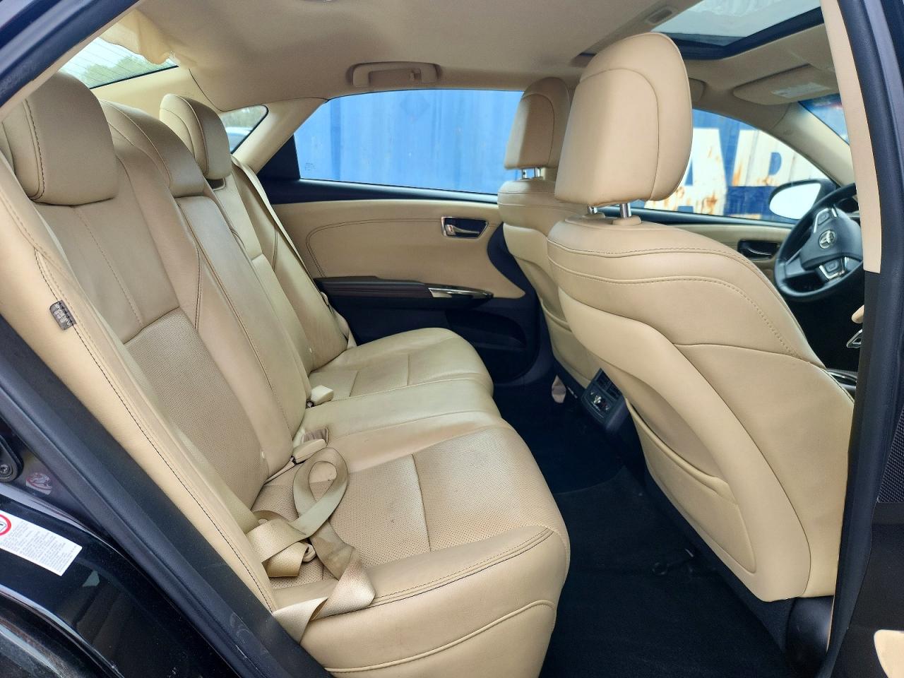 2013 TOYOTA AVALON LIMITED photo 10