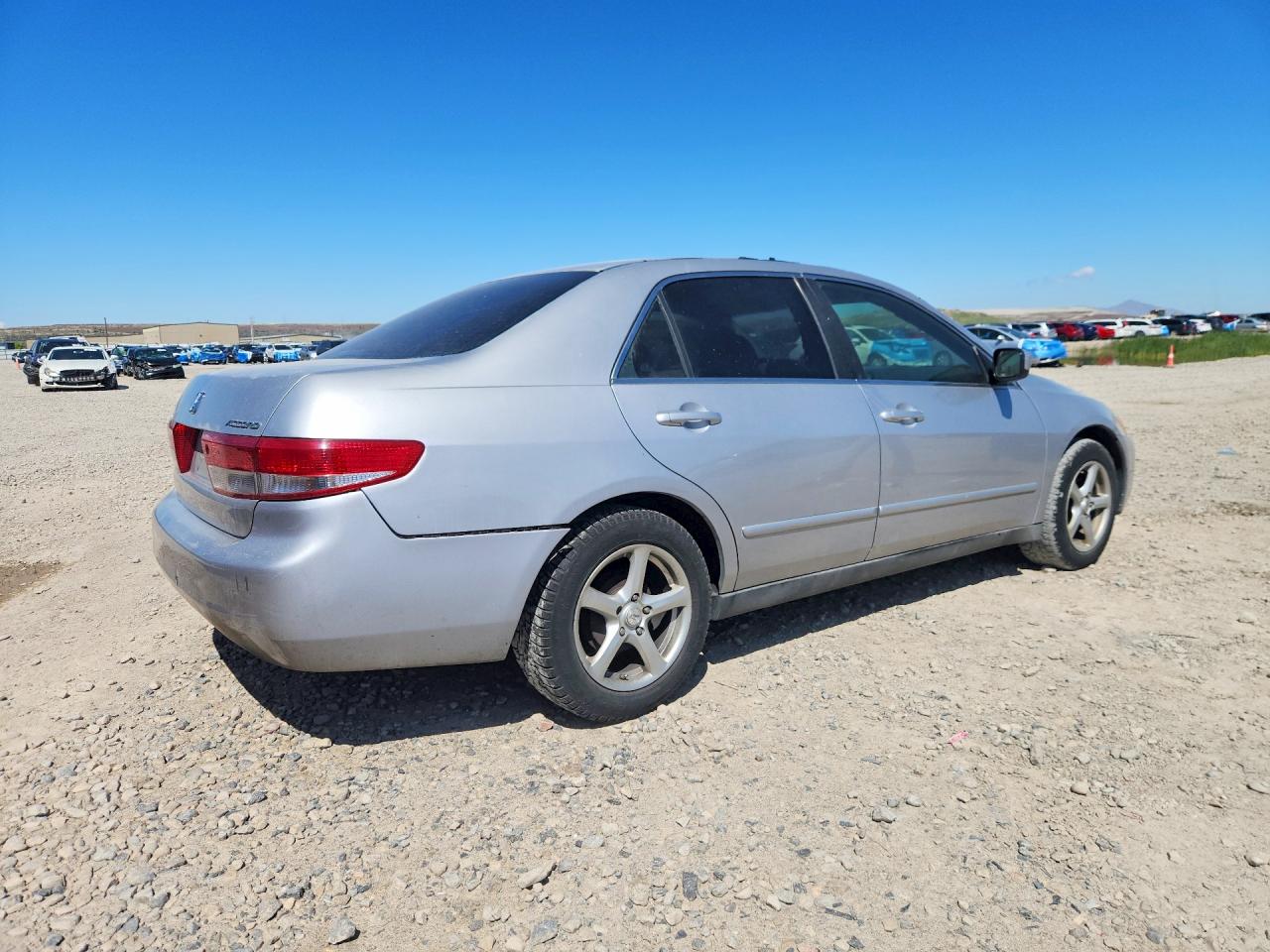 2003 HONDA ACCORD LX photo 7