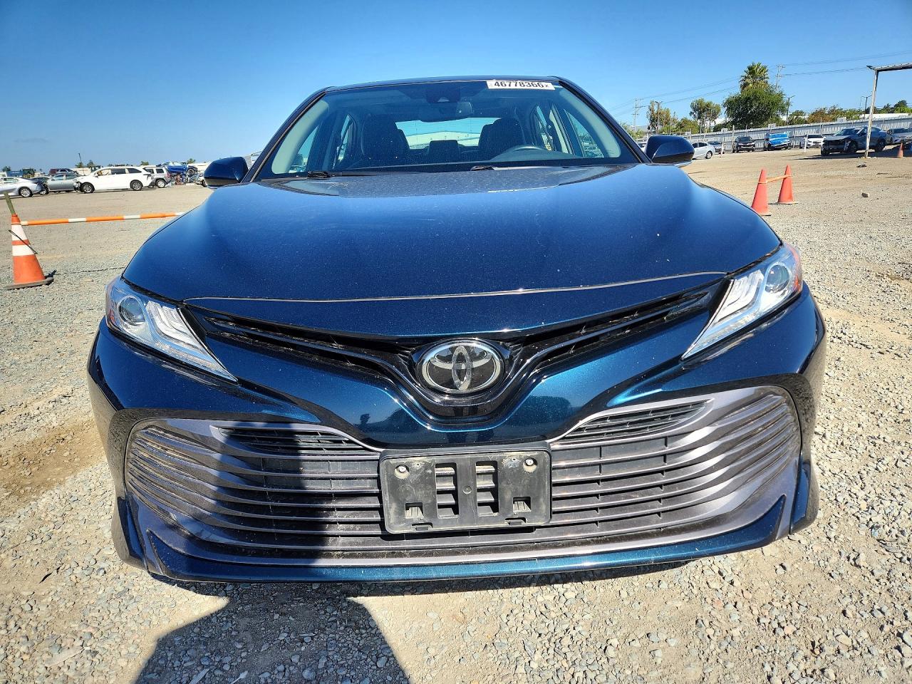 2019 TOYOTA CAMRY XLE photo 9