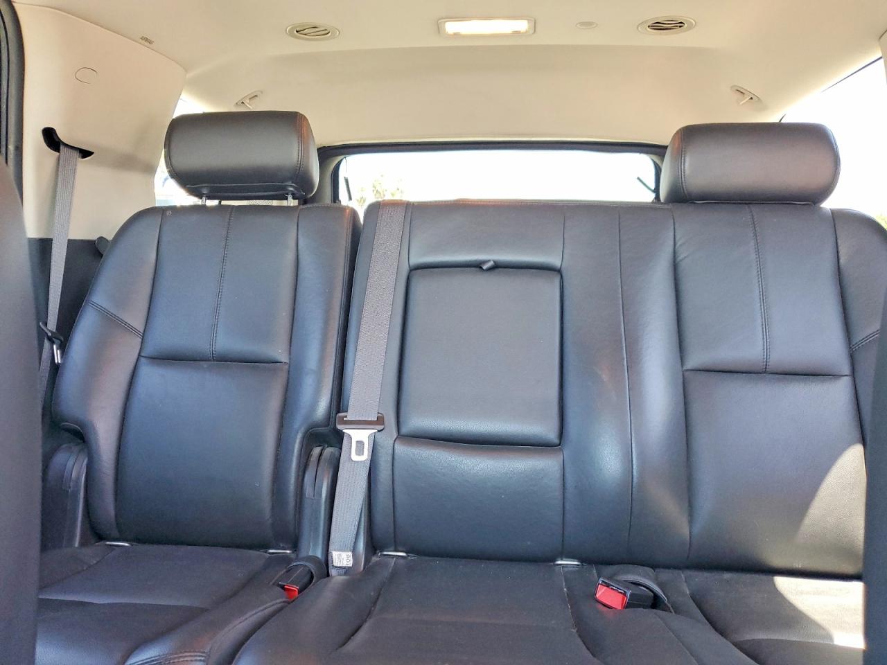 2008 CHEVROLET TAHOE C1500 photo 10