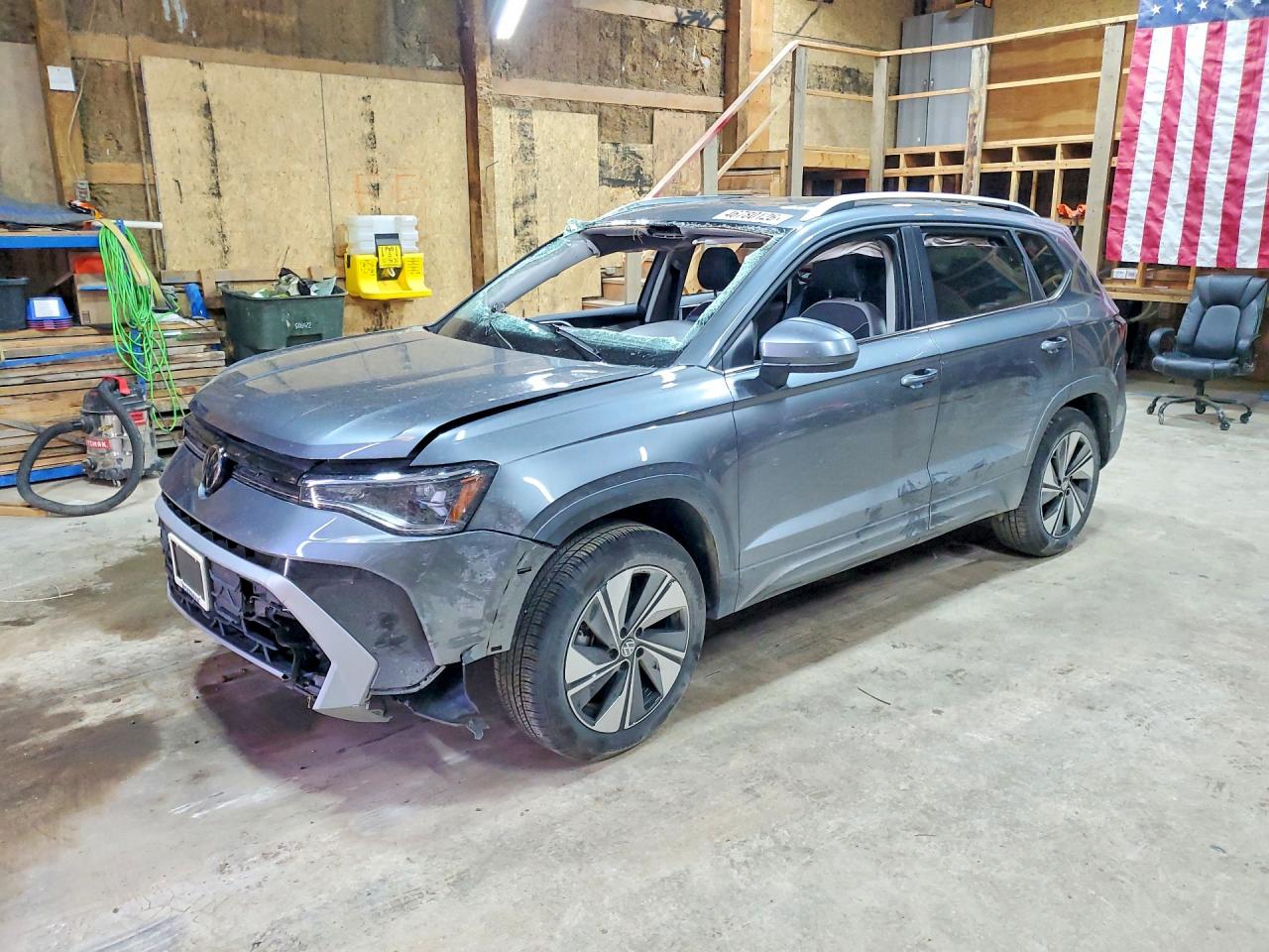2025 VOLKSWAGEN TAOS