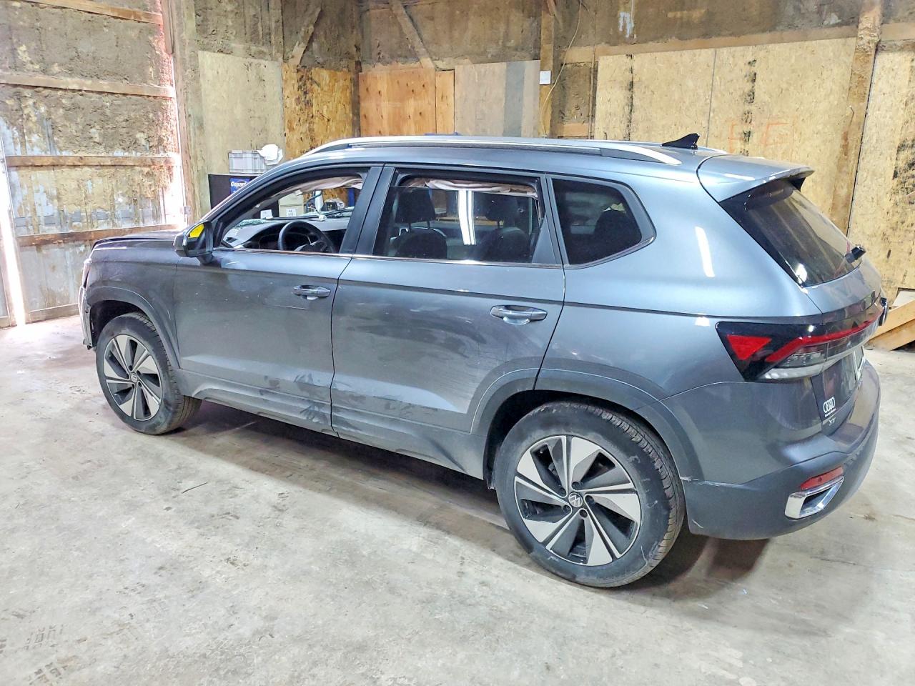 2025 VOLKSWAGEN TAOS SE photo 4