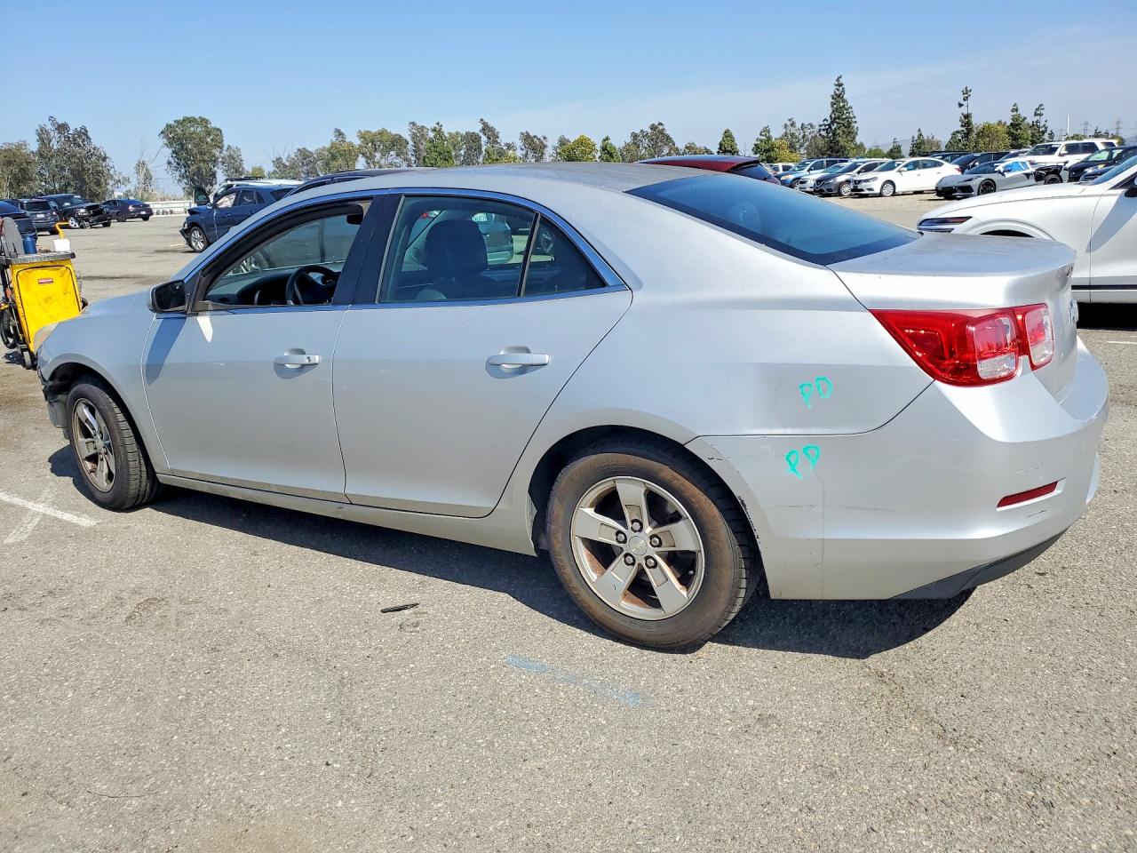 2013 CHEVROLET MALIBU 1LT photo 2