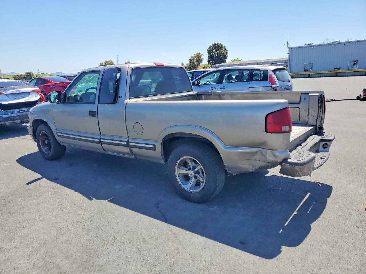 2001 CHEVROLET S TRUCK S10 photo 3