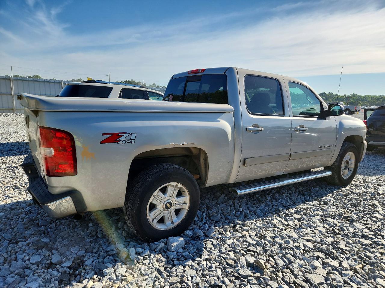 2007 CHEVROLET SILVERADO K1500 CREW CAB photo 5