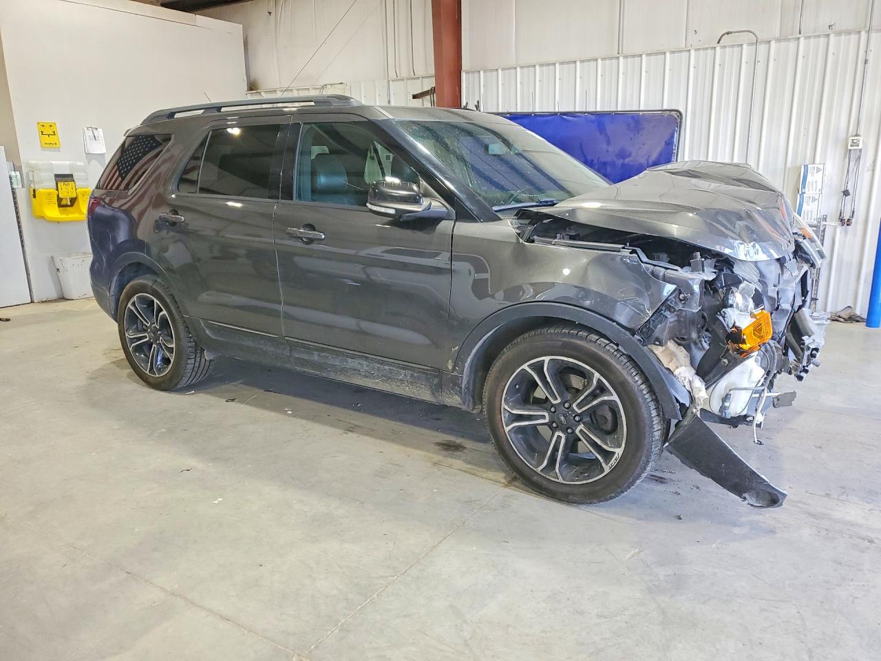 2015 FORD EXPLORER SPORT photo 10