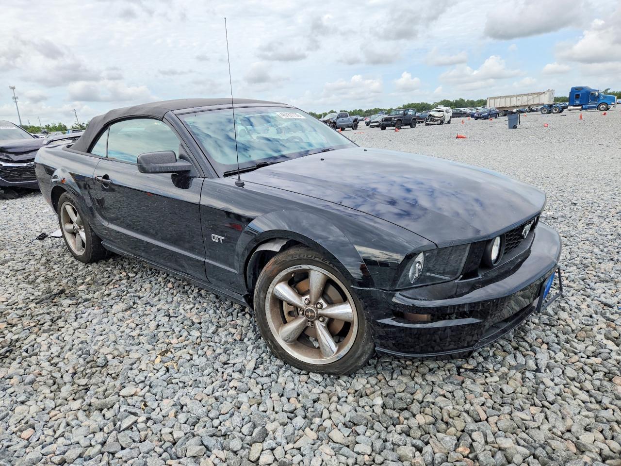 2008 FORD MUSTANG GT photo 4
