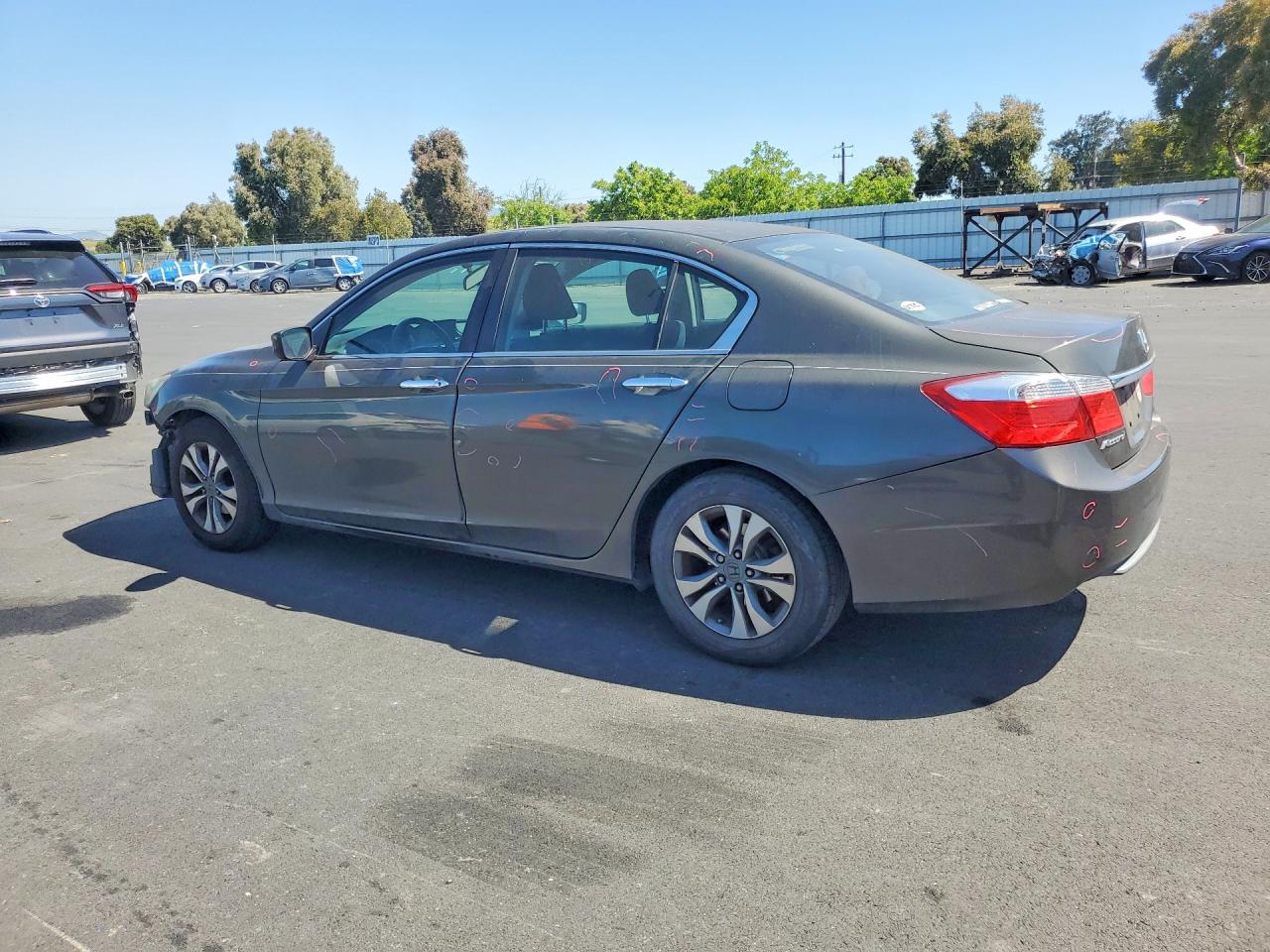 2013 HONDA ACCORD LX photo 4