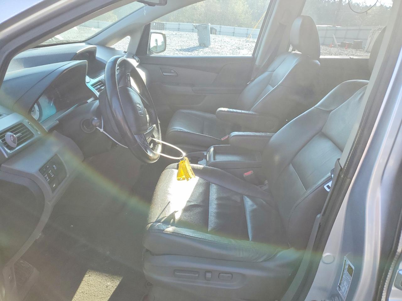 2012 HONDA ODYSSEY EXL photo 19