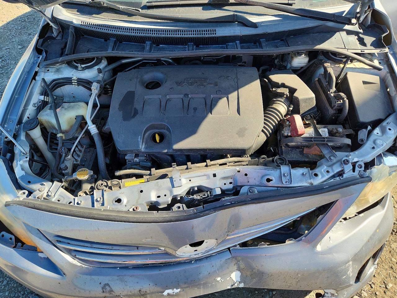 2013 TOYOTA COROLLA LE photo 21