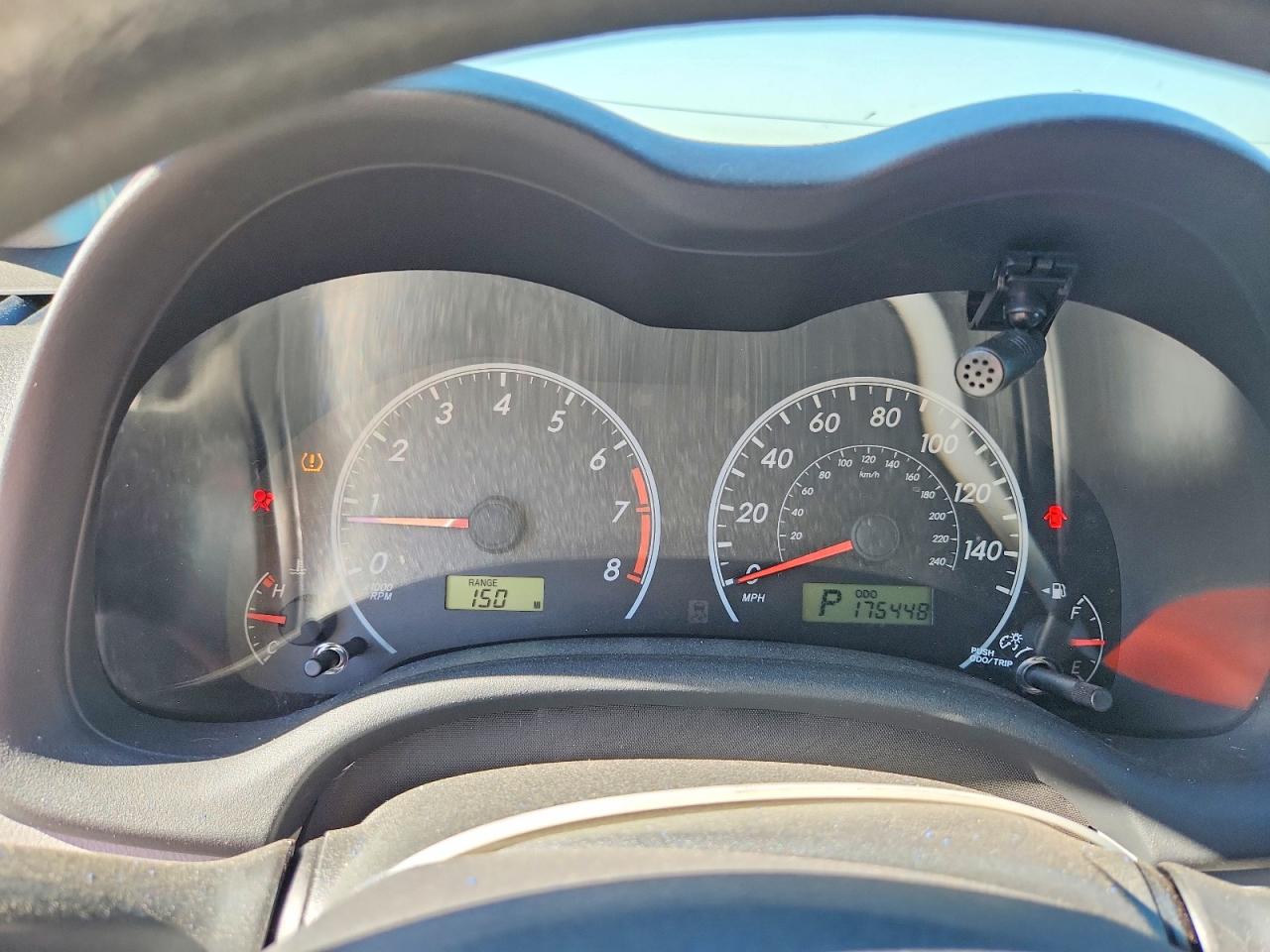 2013 TOYOTA COROLLA LE photo 17