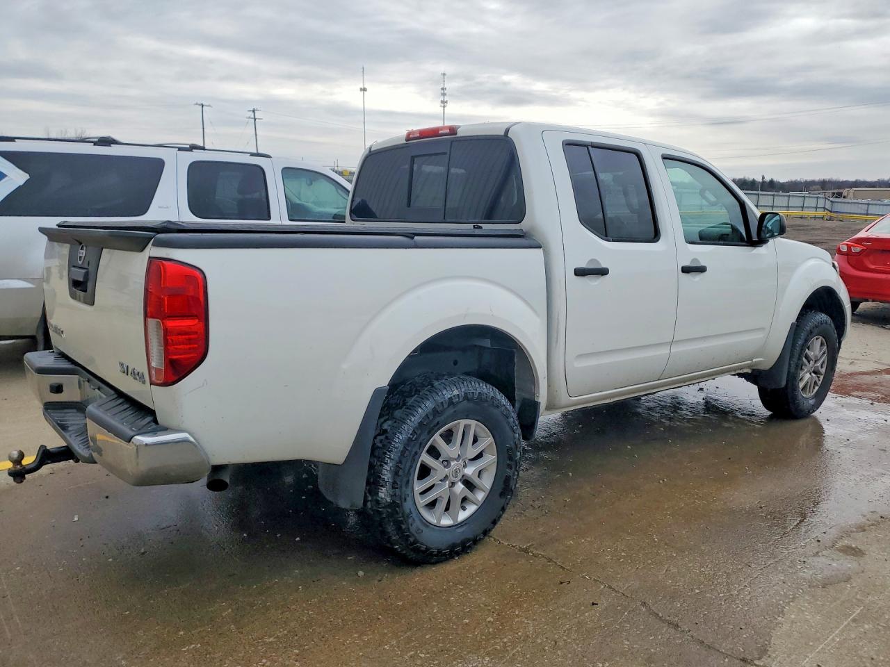 2019 NISSAN FRONTIER SV photo 5
