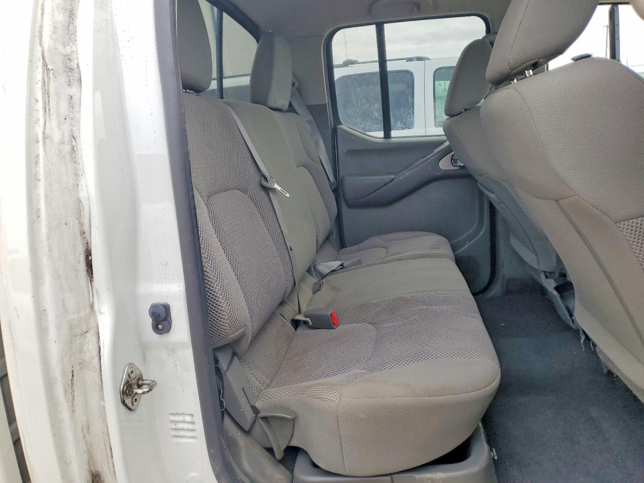 2019 NISSAN FRONTIER SV photo 19