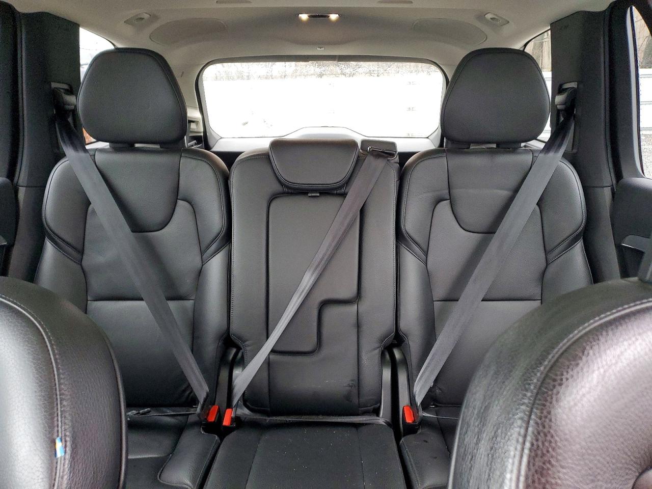 2018 VOLVO XC90 T5 photo 19