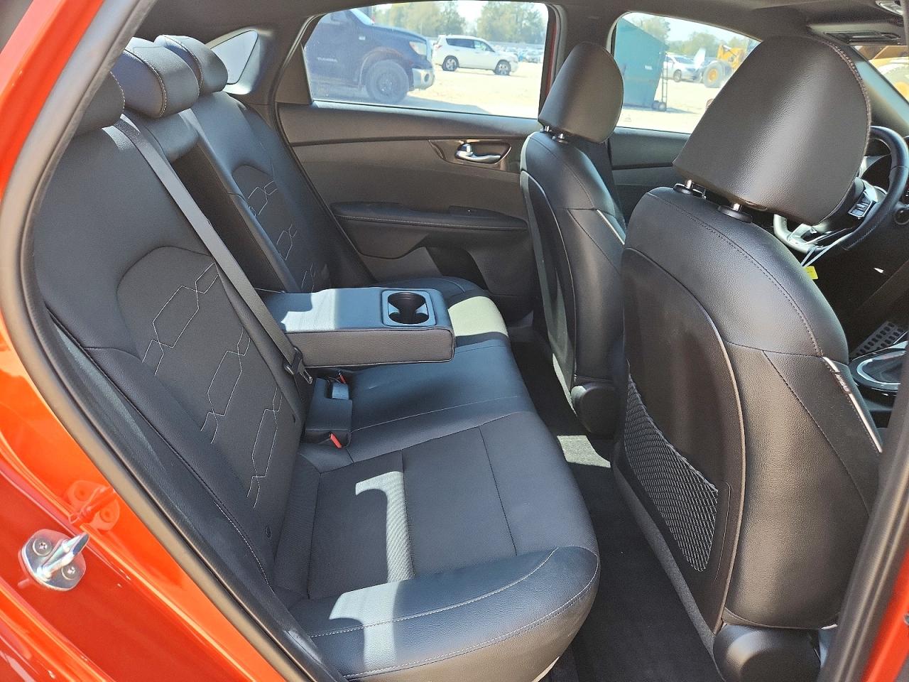 2021 KIA FORTE GT-LINE photo 10