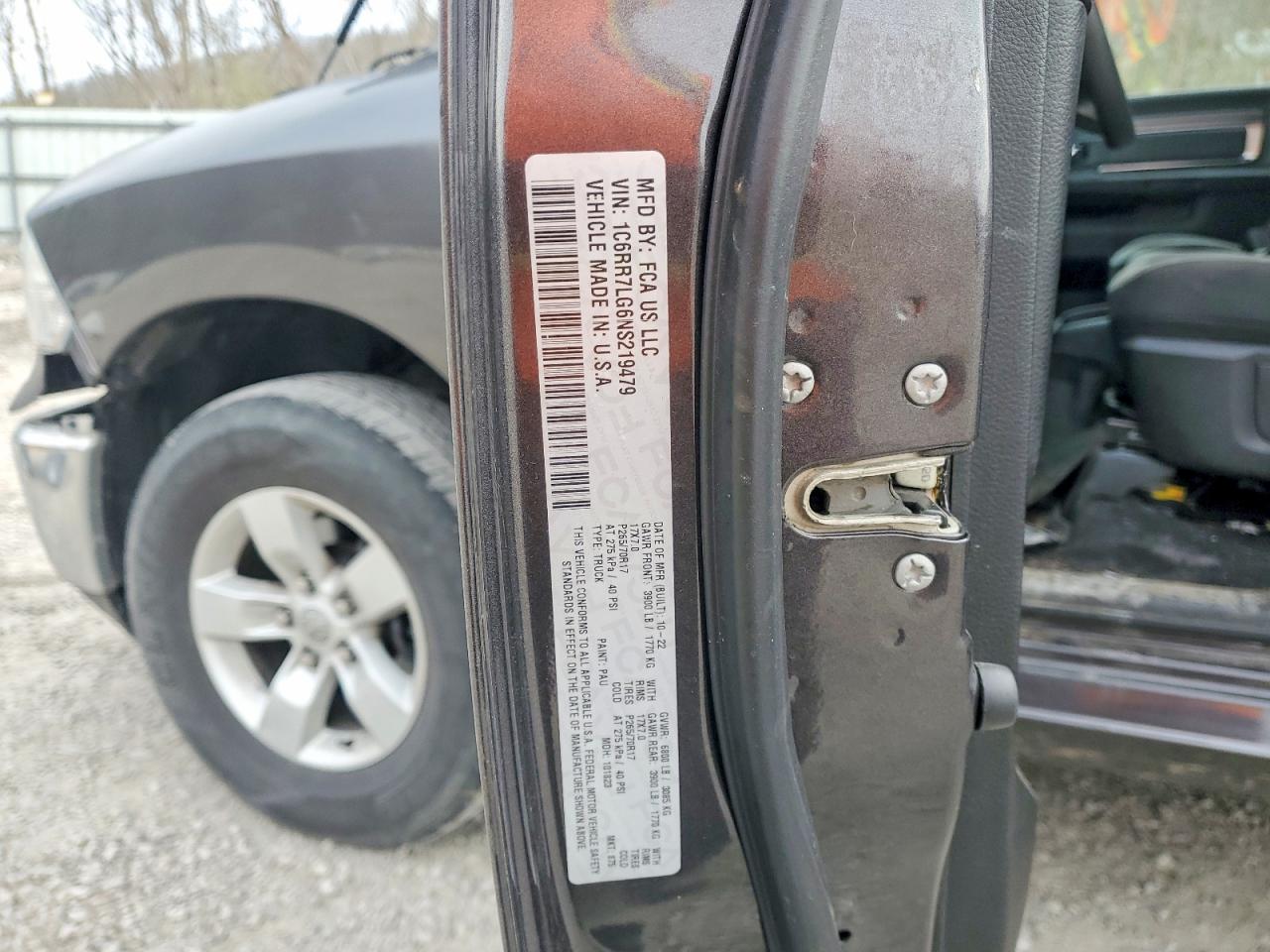 2022 RAM 1500 CLASSIC SLT photo 12