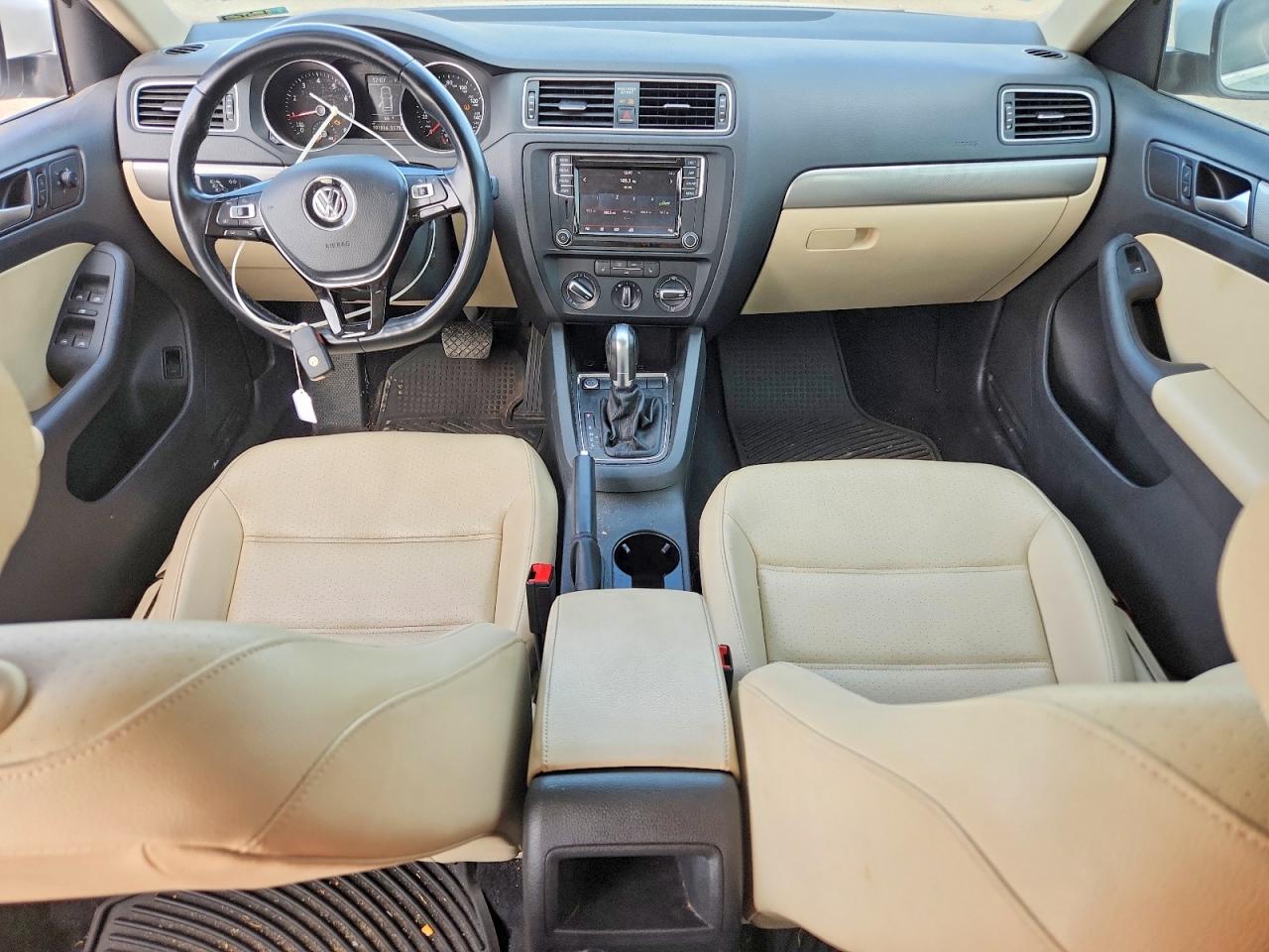 2018 VOLKSWAGEN JETTA SE photo 15