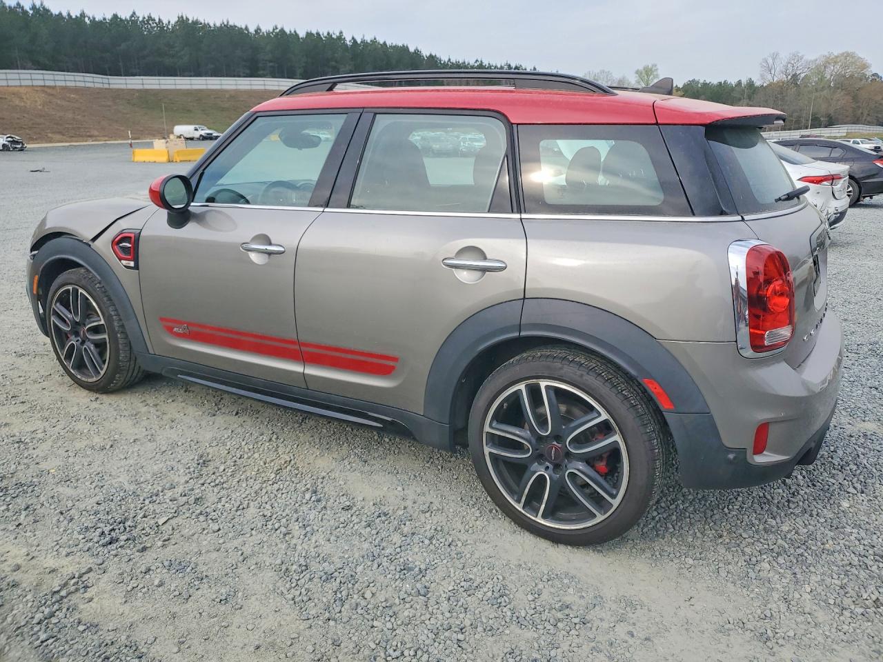 2019 MINI COOPER JCW COUNTRYMAN ALL4 photo 2