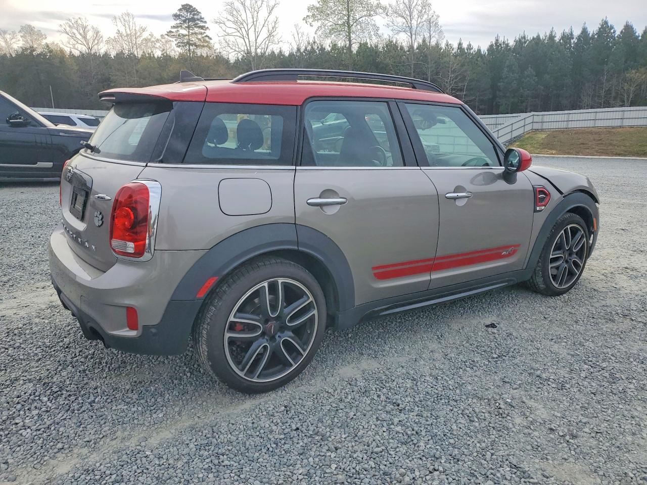2019 MINI COOPER JCW COUNTRYMAN ALL4 photo 3