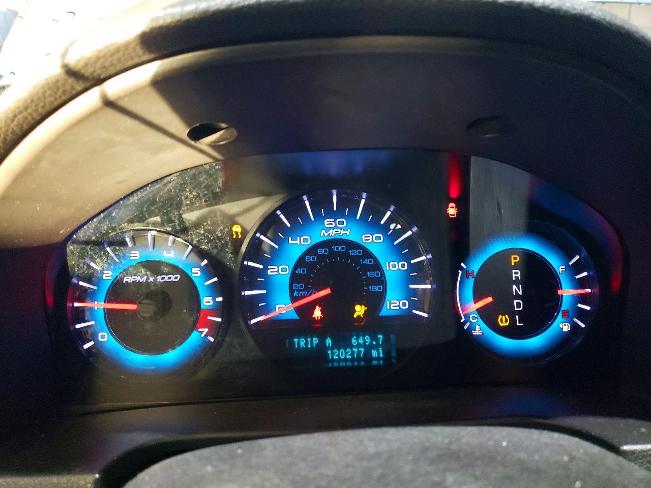 2011 FORD FUSION SE photo 9