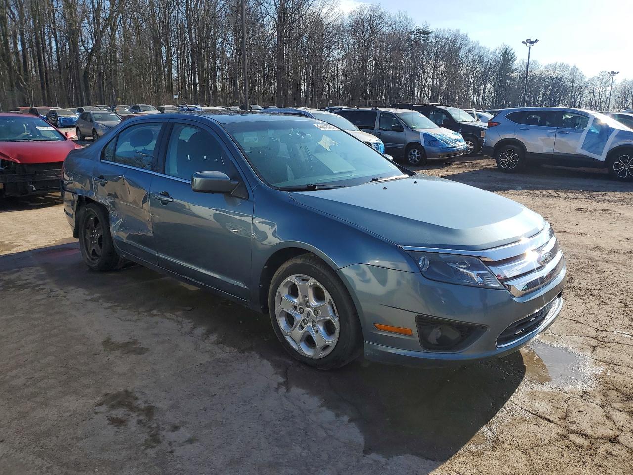 2011 FORD FUSION SE photo 4