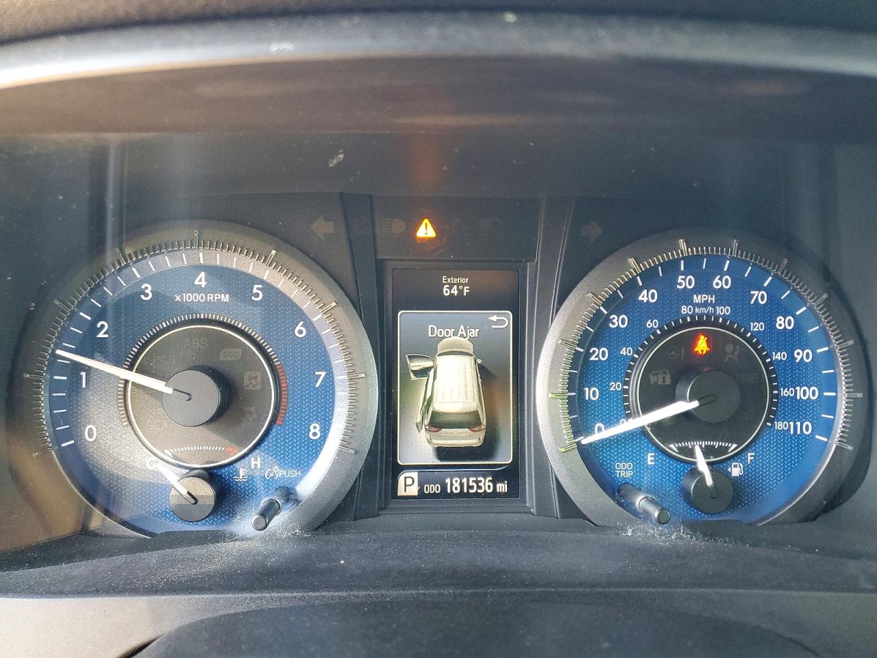 2015 TOYOTA SIENNA LIMITED 7-PASSENGER photo 17