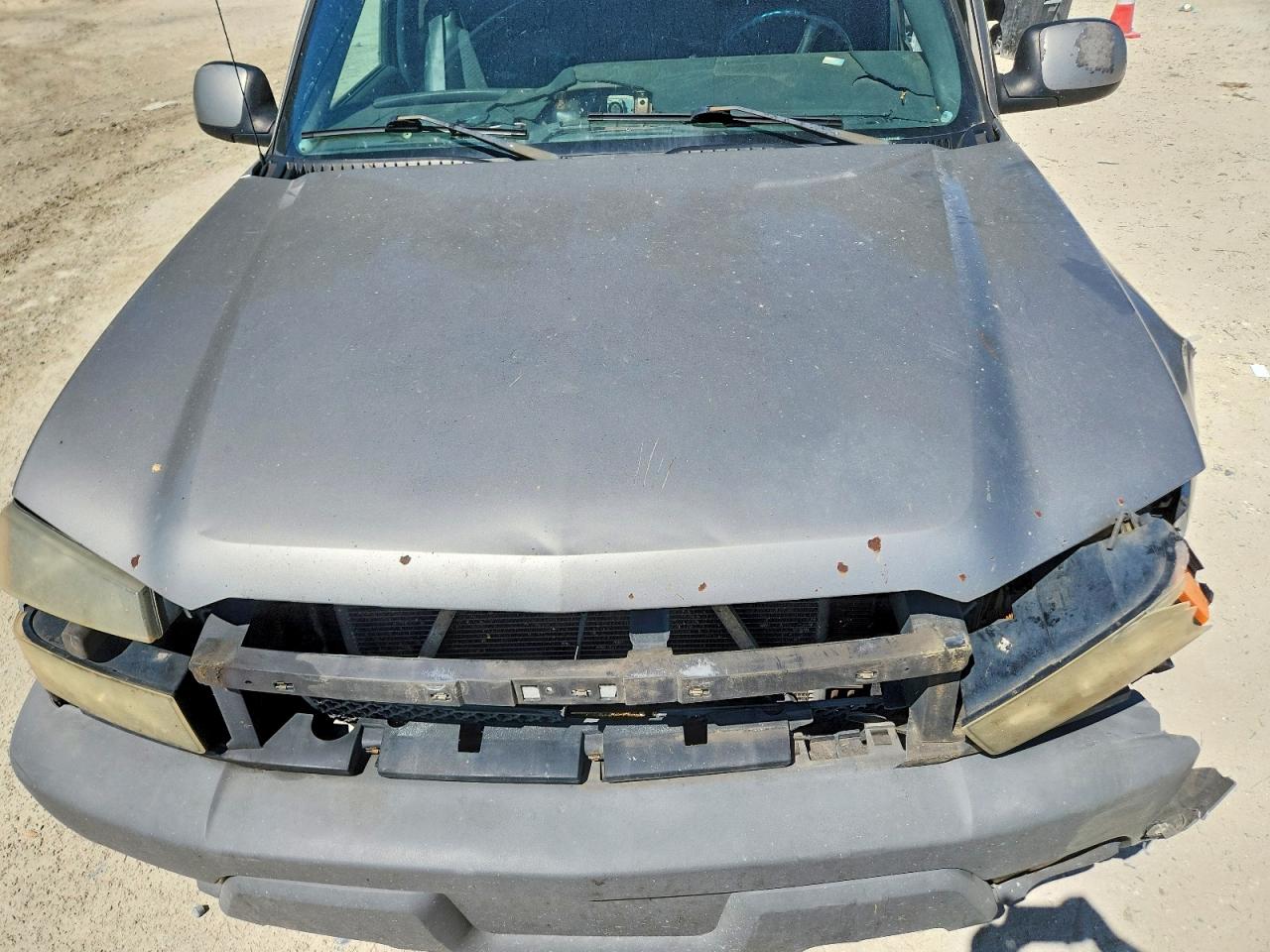 2002 CHEVROLET AVALANCHE C1500 photo 12