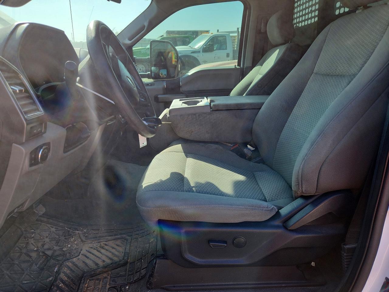 2020 FORD F550 SUPER DUTY FLATBED TRUCK photo 7