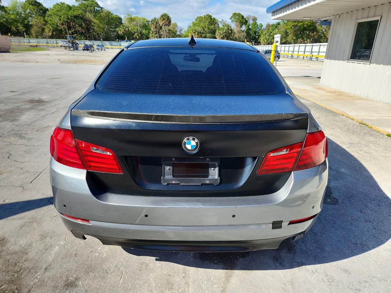 2011 BMW 535 I photo 11