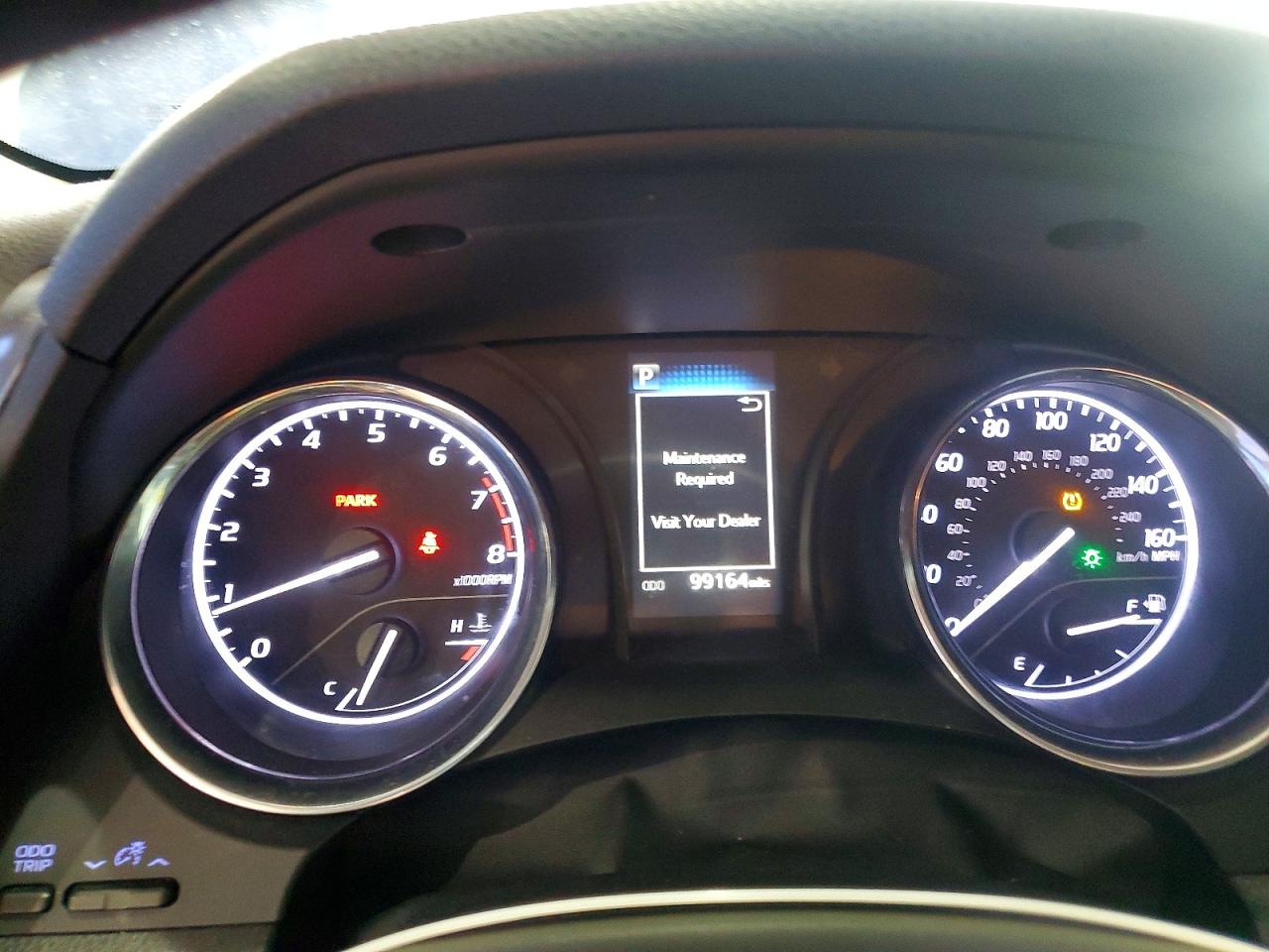 2020 TOYOTA CAMRY SE photo 25