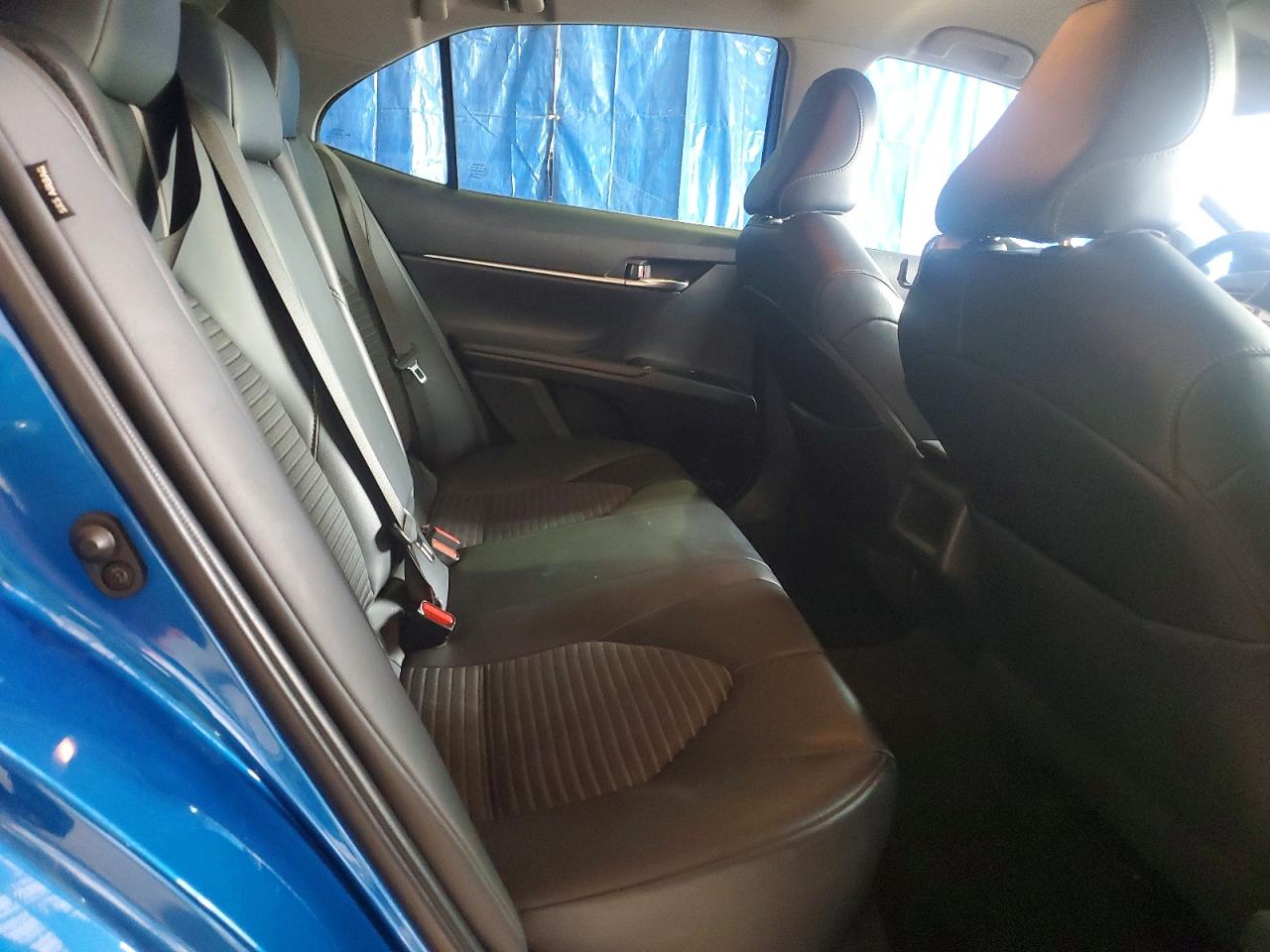 2020 TOYOTA CAMRY SE photo 28