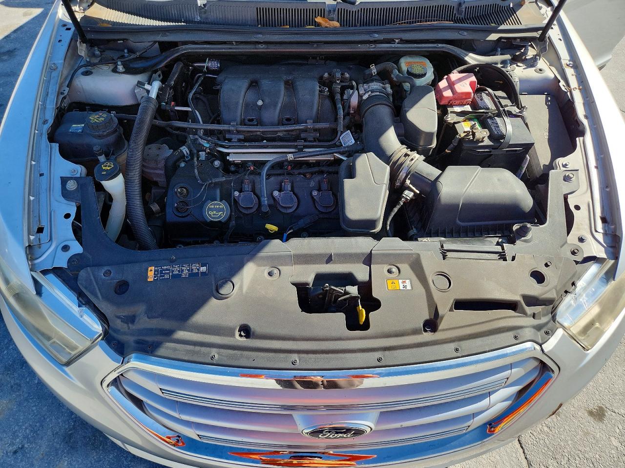 2015 FORD TAURUS LIMITED photo 31