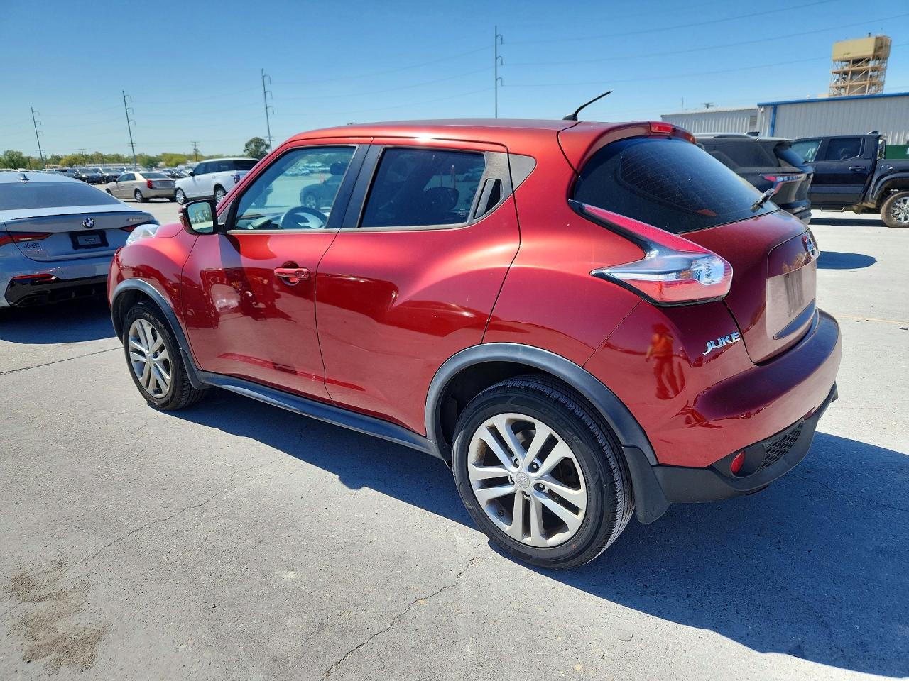 2015 NISSAN JUKE S photo 3