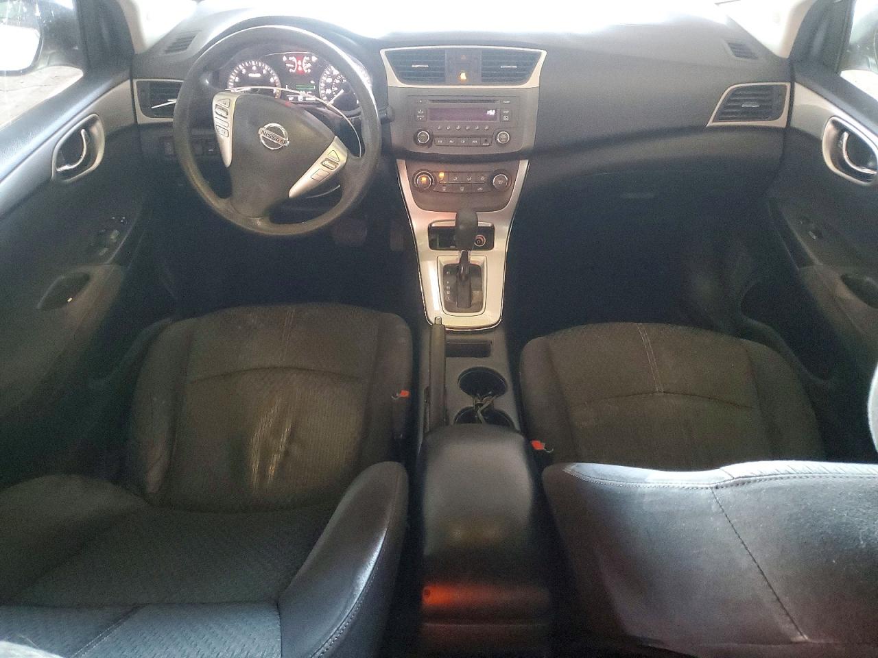 2013 NISSAN SENTRA S photo 8