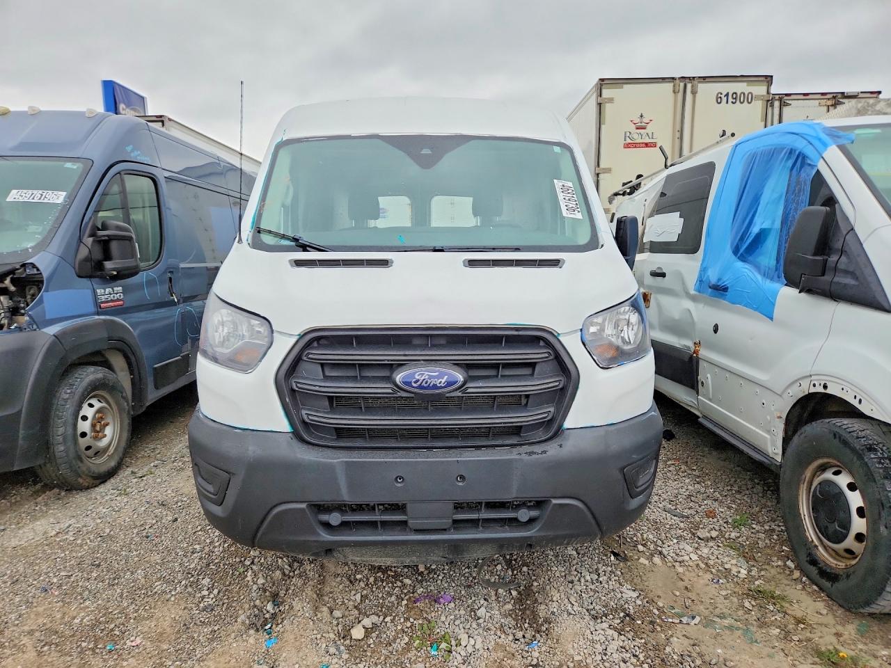 2020 FORD TRANSIT 250 DELIVERY VAN photo 13