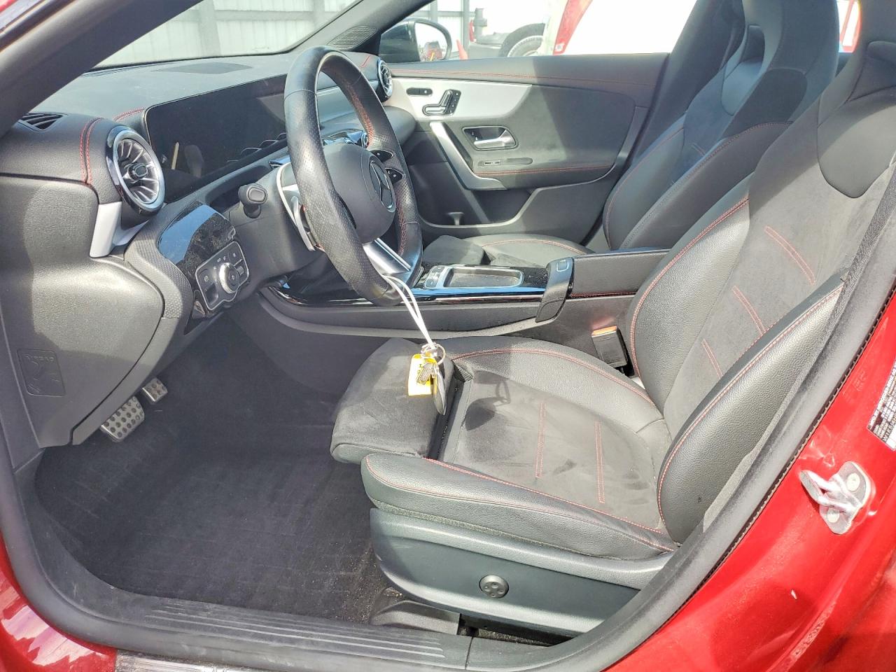 2024 MERCEDES-BENZ CLA 250 4MATIC photo 7