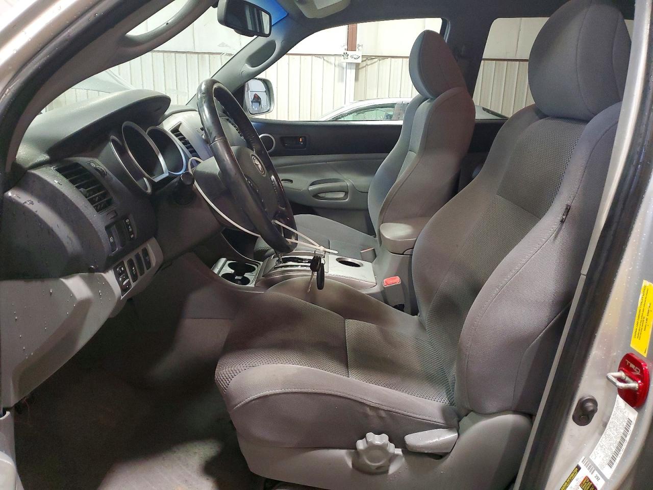 2009 TOYOTA TACOMA V6 photo 13