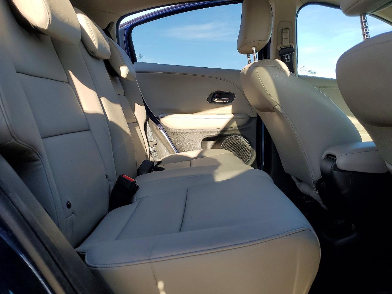 2016 HONDA HR-V EXL photo 11