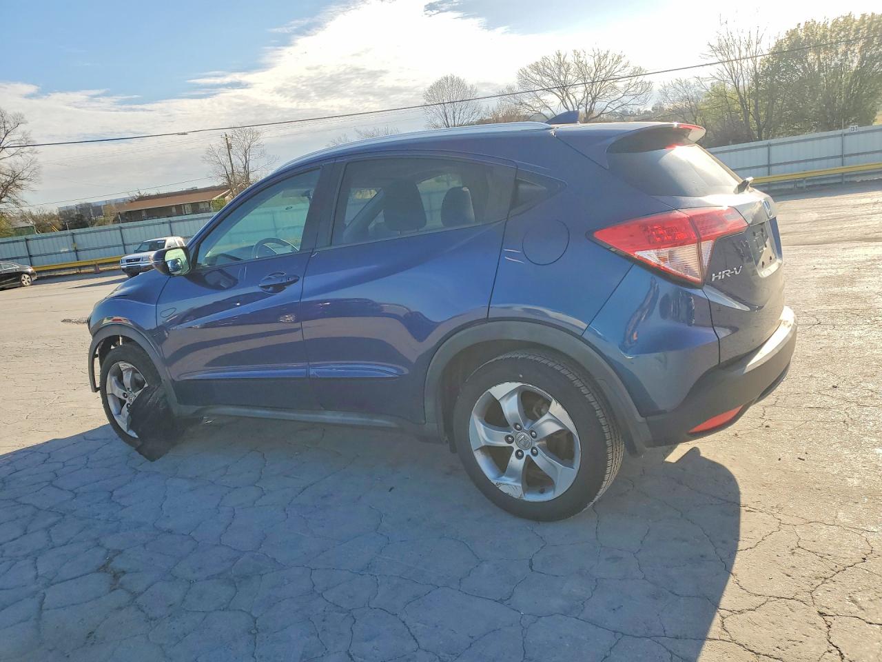 2016 HONDA HR-V EXL photo 2