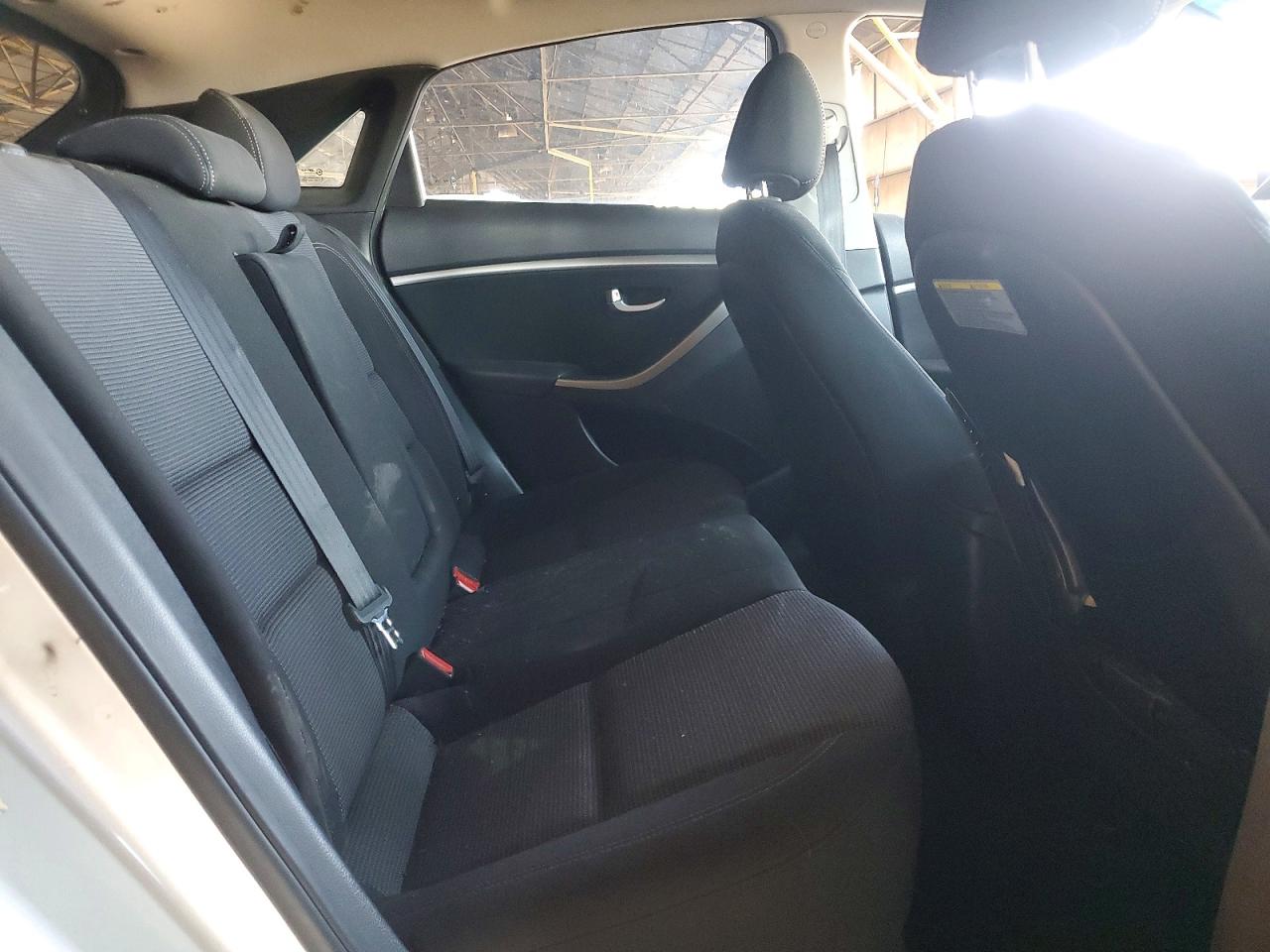 2013 HYUNDAI ELANTRA GT BASE photo 10