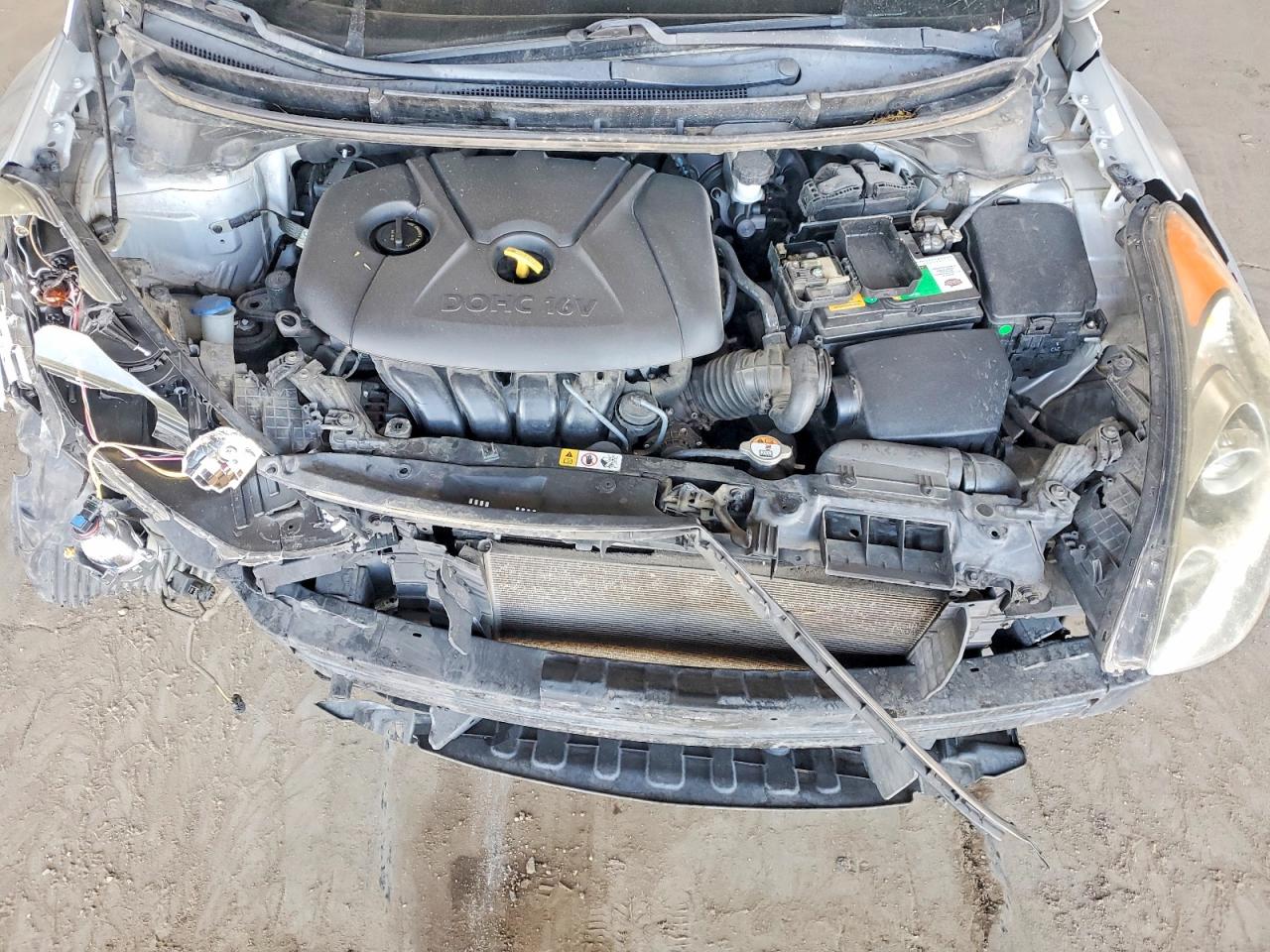 2013 HYUNDAI ELANTRA GT BASE photo 11