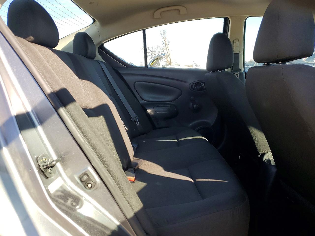 2019 NISSAN VERSA S PLUS photo 19
