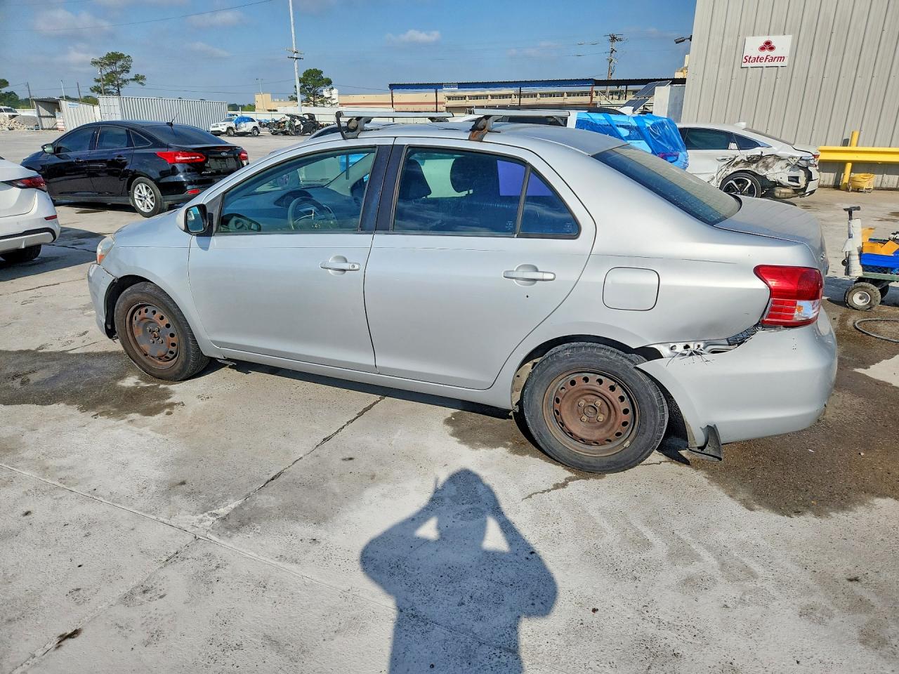 2007 TOYOTA YARIS BASE photo 2
