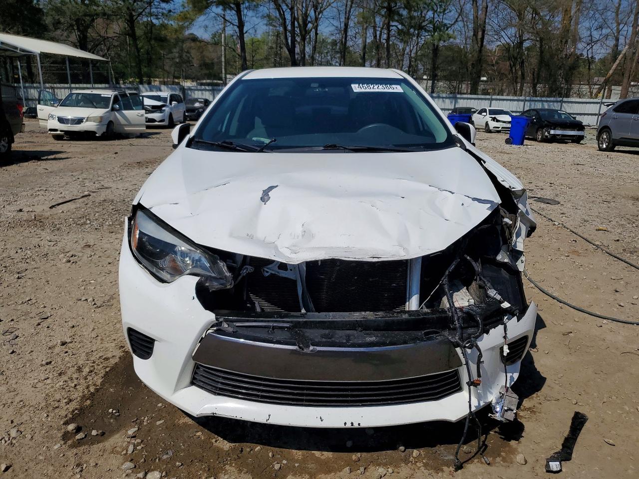 2015 TOYOTA COROLLA LE photo 9