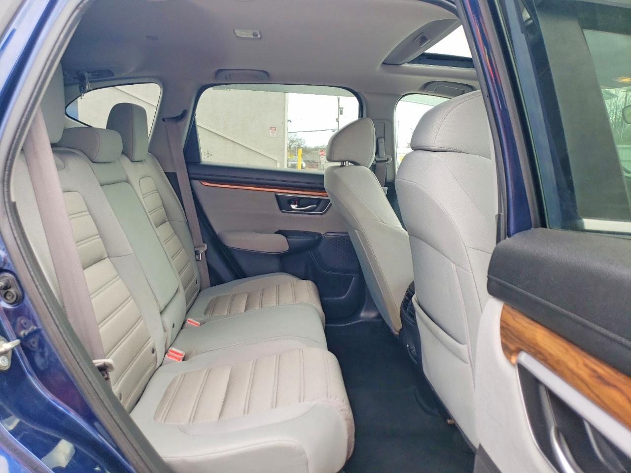 2017 HONDA CR-V EX photo 11