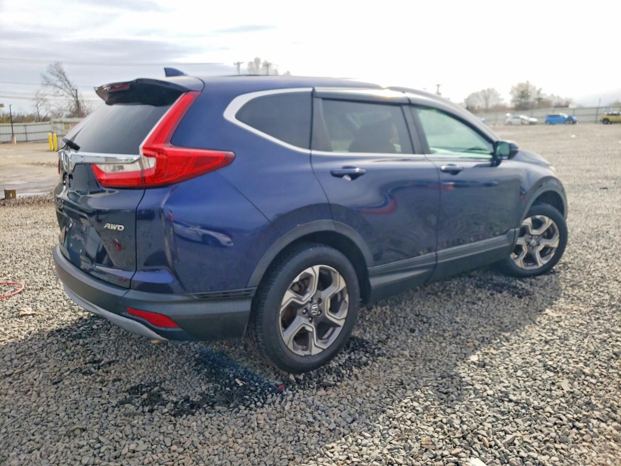 2017 HONDA CR-V EX photo 3
