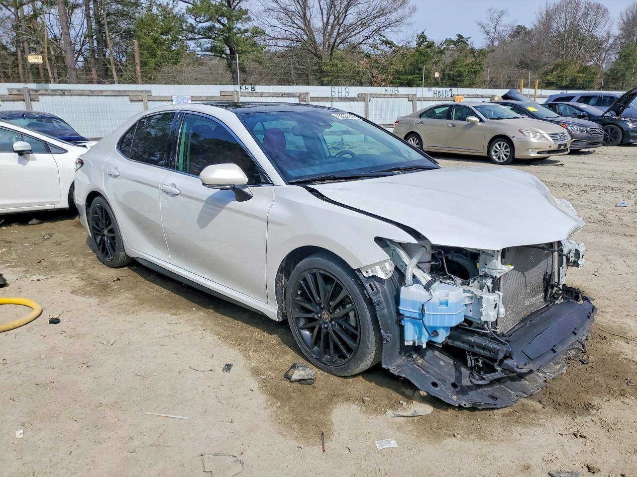 2022 TOYOTA CAMRY XSE V6 photo 7